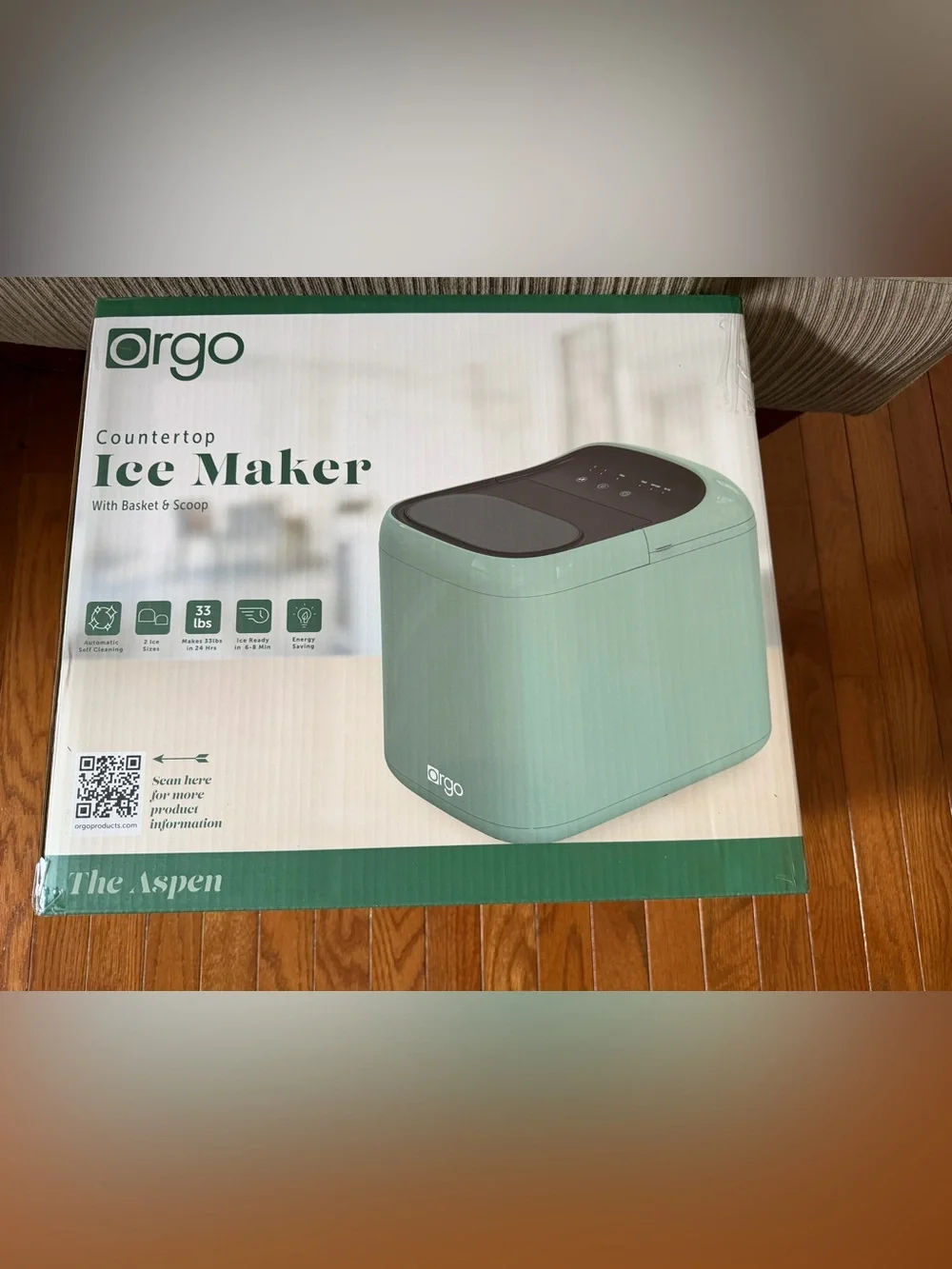 Orgo Craft Ice Maker, Model RGA2504, Sage Green NIB